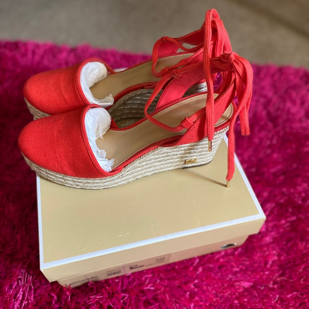 Sandals - Picture 4 of 7